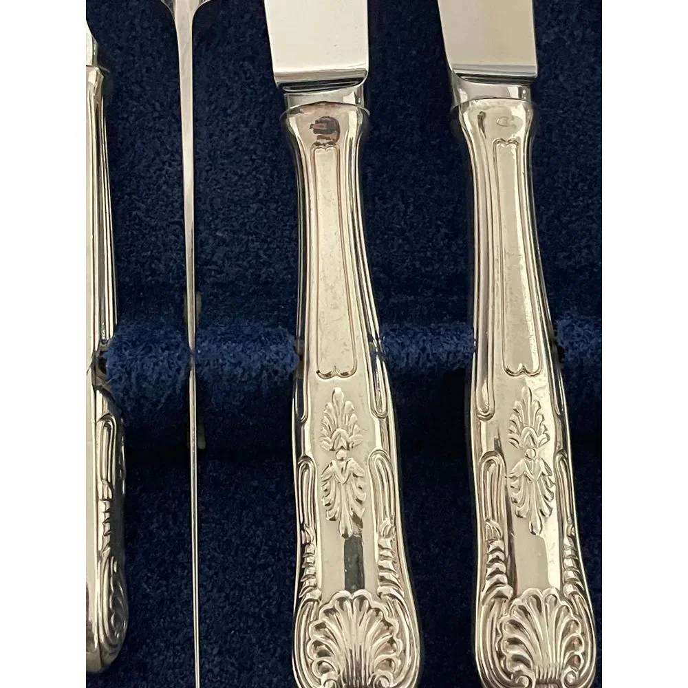 Newbridge Cutlery Elegant Silver-Plated Carving Set‎ with Ornate Handles